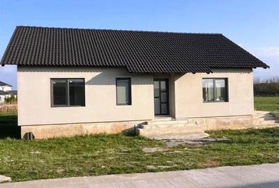 Casă cu 3 camere cu Teren 510 Mp în Oșorhei