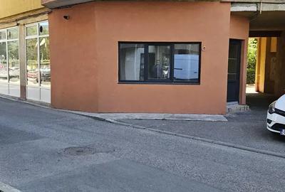 Inchiriez Spatiu Comercial in Marasti