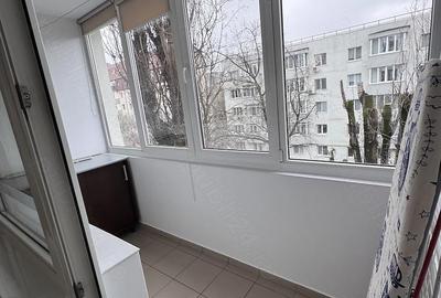 Apartament cu 3 camere decomandat în Dristor - 2