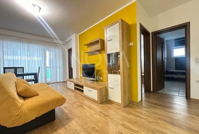 Apartament cu 3 camere semidecomandat, mobilat în Mihai Viteazul
