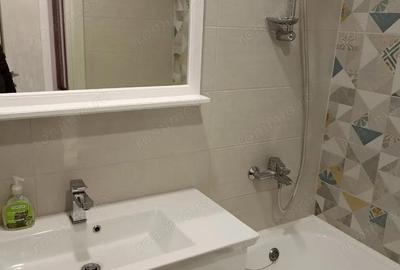 Apartament cu 3 camere în Central - 2