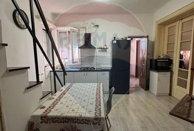Casă cu 3 camere cu Teren 220 Mp în Central - 15