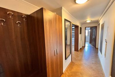 Apartament cu 3 camere decomandat, mobilat în Central - 8