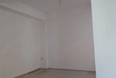 Apartament cu 2 camere decomandat în Vitan - 3