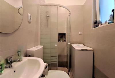 Apartament cu 2 camere semidecomandat în Sub Arini