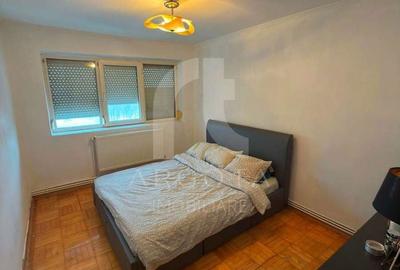Apartament cu 3 camere decomandat în Micro 14 - 8
