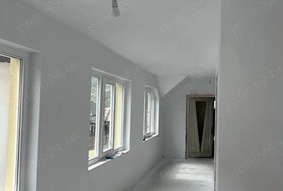 Casă în Telciu - 11