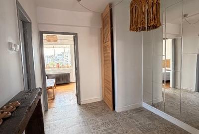Apartament cu 4 camere semidecomandat, mobilat în P-ța Romană - 6