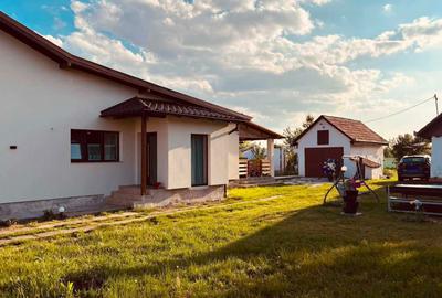 Casă cu 4 camere în Vetiș - 7