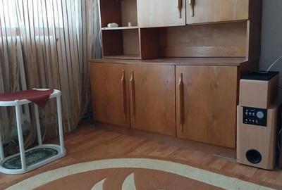Apartament cu 3 camere semidecomandat în Central - 2