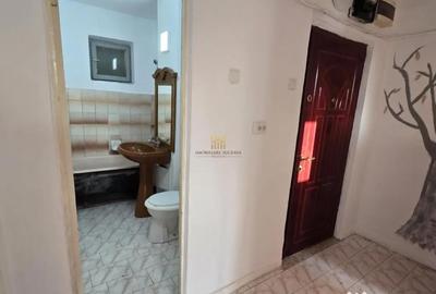 Apartament cu 3 camere semidecomandat în Molid - 4