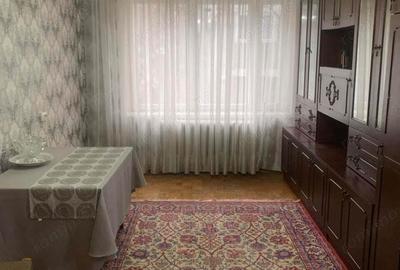 Ofer spre inchiriere apartament cu 3 camere in zona Colentina - 1