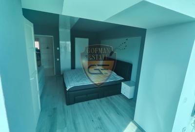 Stadion 3 Camere 90 mp Parcare Delfinariu City Park Mall Tabcarie, Bloc an 2000 - 10