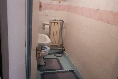 Apartament 3 camere, etaj 3, decomandat, Resita - 10