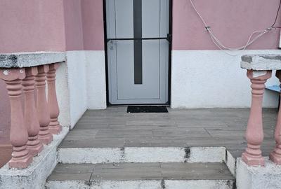 Casă cu 4 camere în Strejnicu - 1