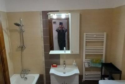 Apartament cu 3 camere decomandat în Florești - 3