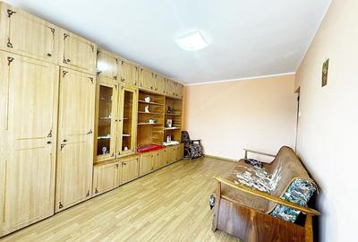 Apartament 2 camere decomandat – Micro 17, etajul 3. - 2