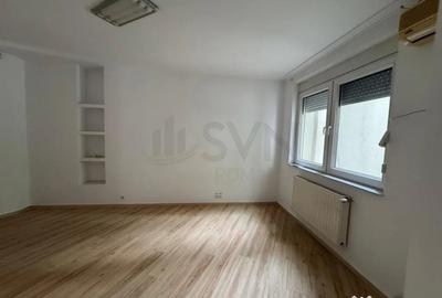 Casă cu 10 camere cu Teren 402 Mp în Lacul Tei - 6