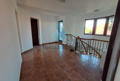 Vila individuala,P+E, zona Motel-Bucium. - 2