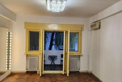 De vanzare apartament 6 camere Piata Romana. Pret NEGOCIABIL De vanzare apartament 6 camere Piata Romana. Pret NEGOCIABIL - 4