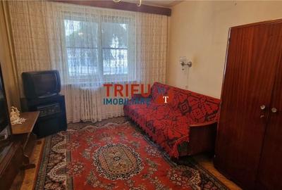 Apartament cu 3 camere decomandat în Lipoveni - 6