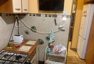 Garsonieră decomandată în Badea Cârțan - 3