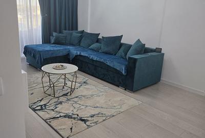 Apartament cu 3 camere în Calea București