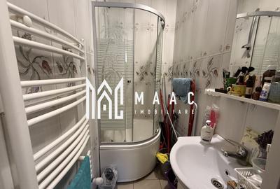 Casă individuală cu 8 camere cu Canalizare în Central - 4