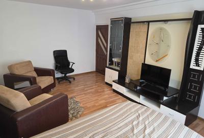 Apartament cu 2 camere decomandat în Găvana - 1