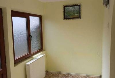 Casă cu 3 camere în Drăgușeni - 6