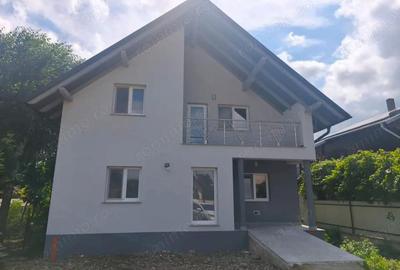 Casa noua individuala 5 camere, 500mp teren, Radauti