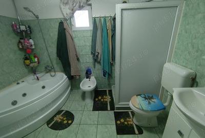 Casă cu 4 camere cu Teren 277 Mp în Girocului - 4