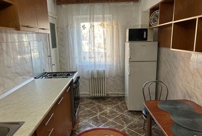 Apartament cu 3 camere decomandat în Dorohoi - 7