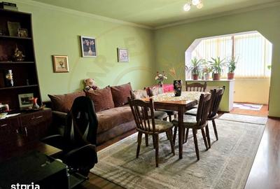 Apartament cu 2 camere decomandat în Micro 17 - 3