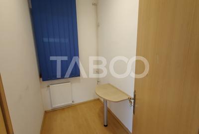 Birou, de 37 mp, în Central - 4