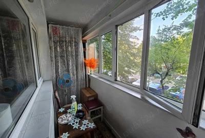 Se inchiriaza apartament 3 camere sector 6 - 5