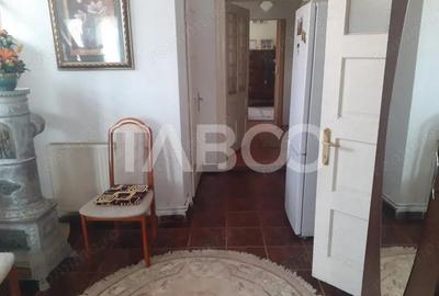 Casa 6 camere 3 bai curte si gradina 400 mp panouri fotovoltaice - 13