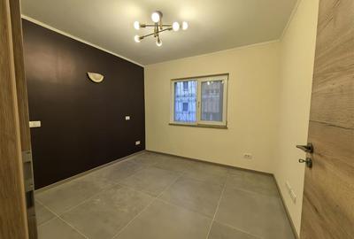 Apartament cu 3 camere decomandat în Complex Studențesc - 14