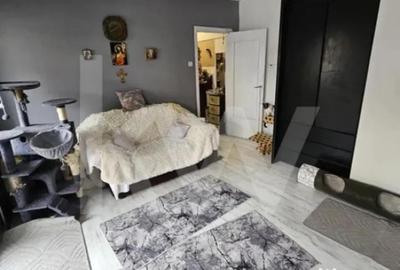 Garsonieră decomandată în Central - 4