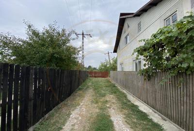 Teren intravilan 1.765 mp in Poiana Lacului, AG - 3