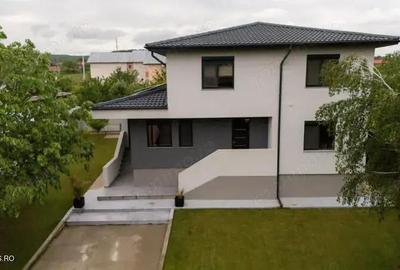 Bascov - Labusesti, Casa P+E, garaj, teren 809 mp - 1