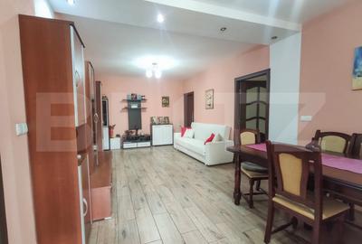 Casă cu 3 camere cu Teren 2400 Mp în Central