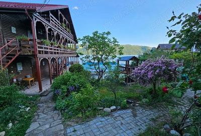 Casă cu 6 camere cu Teren 1000 Mp în Eșelnița - 2