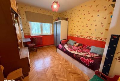 Apartament cu 4 camere în Central - 3