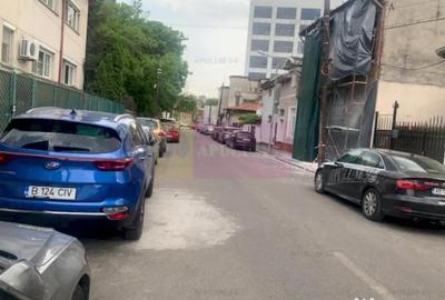 Teren de 213 mp, în Central - 1