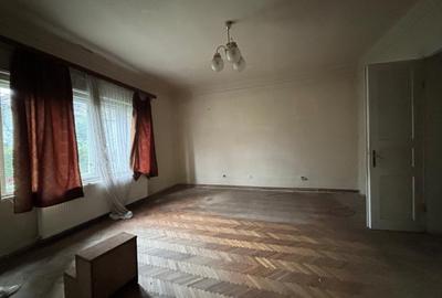 De vanzare - casa 160 mp  teren 620 mp - langa Parcul Regina Maria - 2