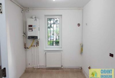 Apartament cu 2 camere semidecomandat în Tomis II