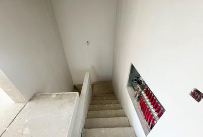 Duplex cu 4 camere cu Canalizare în Florești - 28