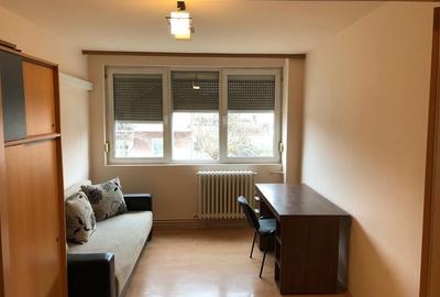 Apartament cu 3 camere decomandat în Soarelui - 6