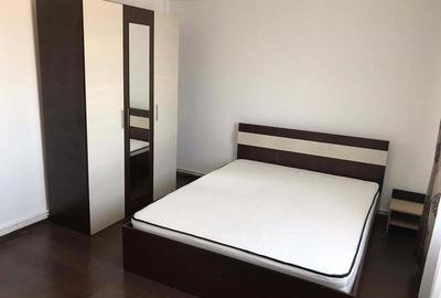 Apartament cu 3 camere decomandat în Republicii - 4